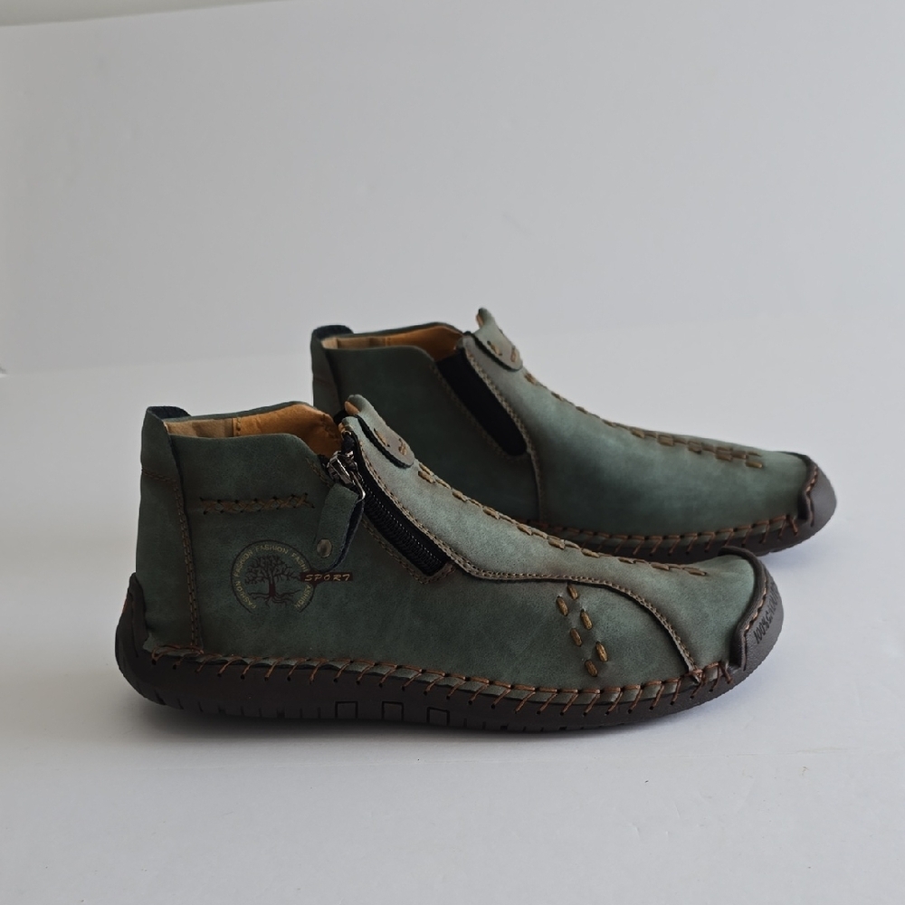 NWOT 100% Caoutchouc Moc Style Leather Fashion Ankle Boots Green Size 40 7.5